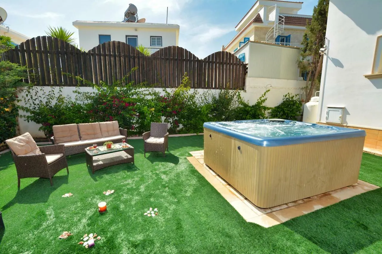 Villa Aphrodite Ayia Napa Chipre